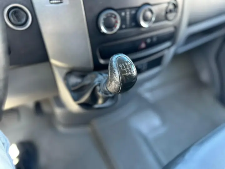 SPRINTER 2.2 CDI DIESEL CHASSIS 415 LONGO MANUAL