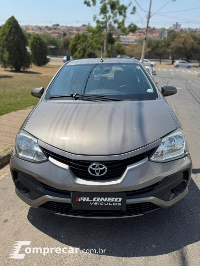 Etios 1.5 XS Hatch
