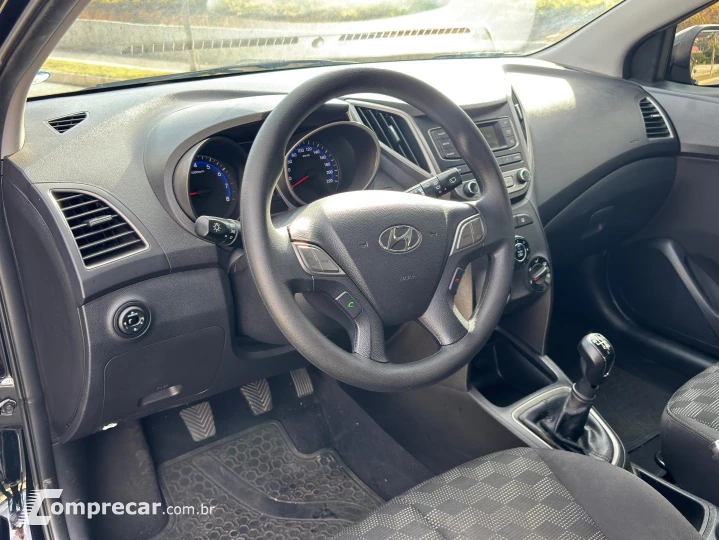 HB20 1.6 COMFORT PLUS 16V FLEX 4P MANUAL