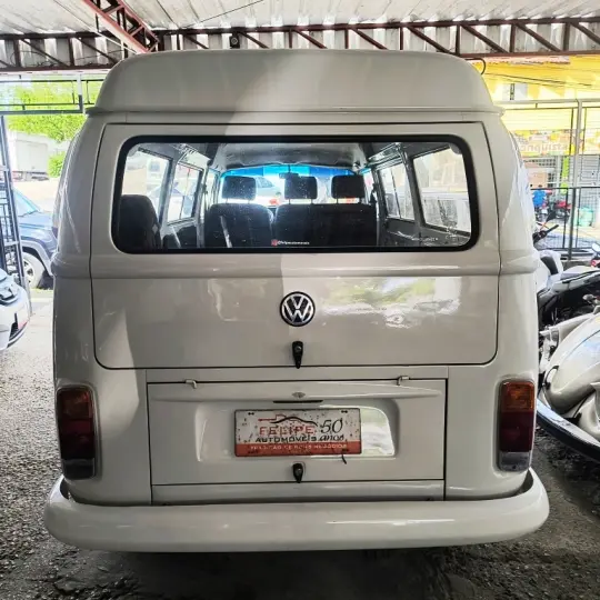 KOMBI 1.6 Luxo 8V