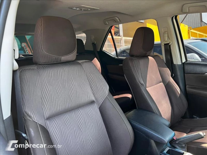 HILUX SW4 2.7 SR 4X2 16V