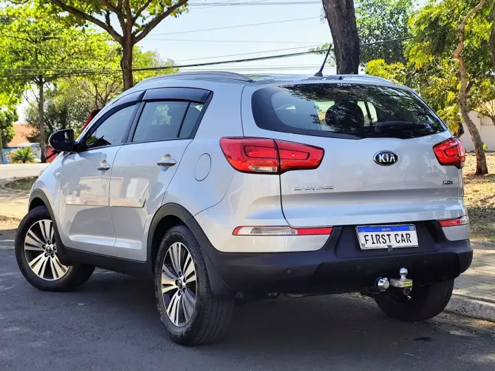 SPORTAGE 2.0 LX 4X2 16V FLEX 4P AUTOMÁTICO