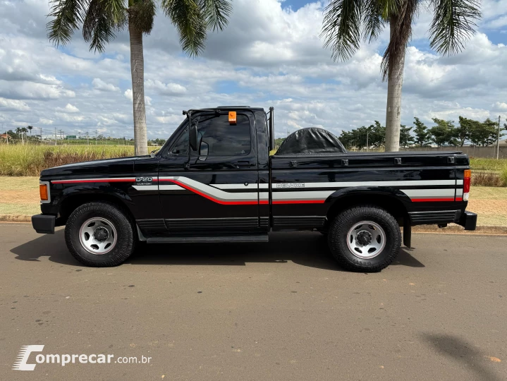 D20 4.0 Custom DE Luxe CS 8V