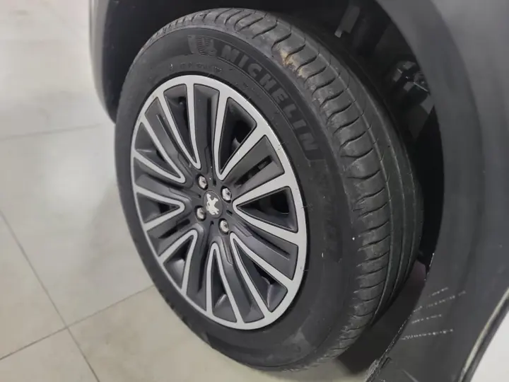 2008 Allure 1.6 Flex 16V 5p Aut.