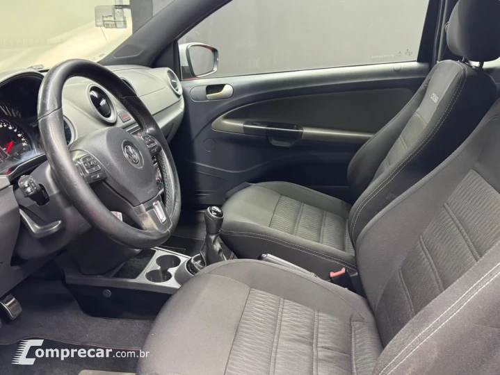 FIESTA 1.0 ROCAM SE SEDAN 8V