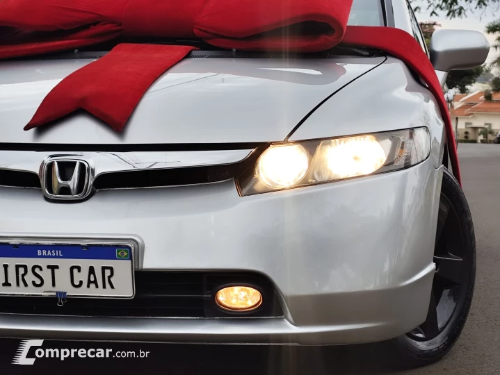 CIVIC 1.8 LXS 16V FLEX 4P AUTOMÁTICO