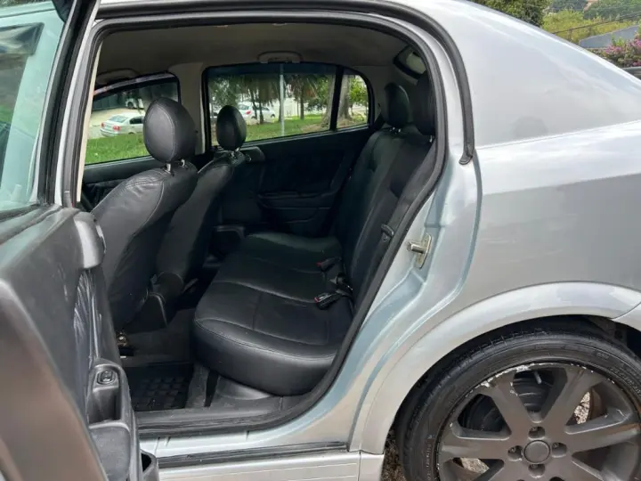 Astra Advantage 2.0 MPFI 8V FlexPower 5p