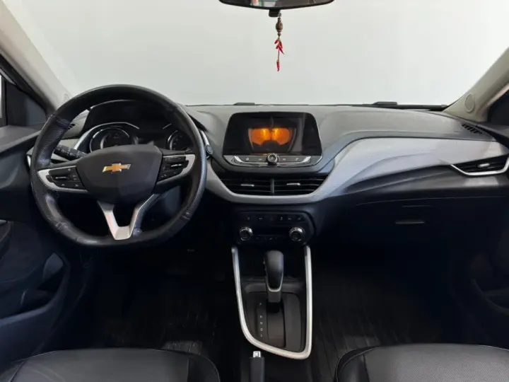 ONIX 1.0 TURBO FLEX PLUS PREMIER AUTOMÁTICO