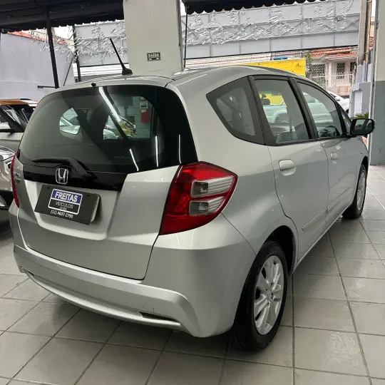 Fit LX 1.4/ 1.4 Flex 8V/16V 5p Mec.