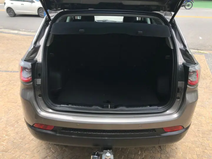 Compass 2.0 16V Flex Longitude Automático