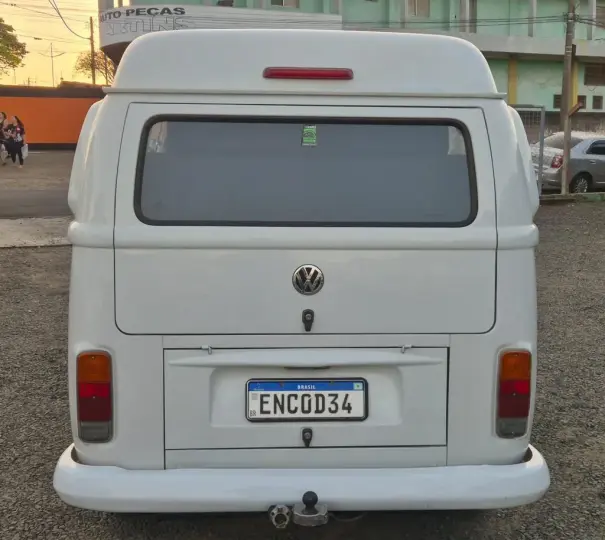 Kombi 1.4 FLEX STD LOTAÇÃO 12 LUGARES