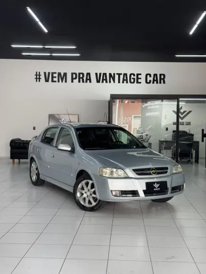 ASTRA 2.0 MPFI Advantage 8V