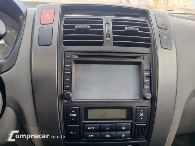 TUCSON - 2.0 MPFI GLS 16V 143CV 2WD 4P AUTOMÁTICO