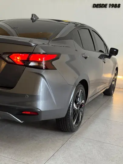 Versa Sedan 1.6 16V 4P FLEX EXCLUSIVE XTRONIC AUTOMÁTICO CVT