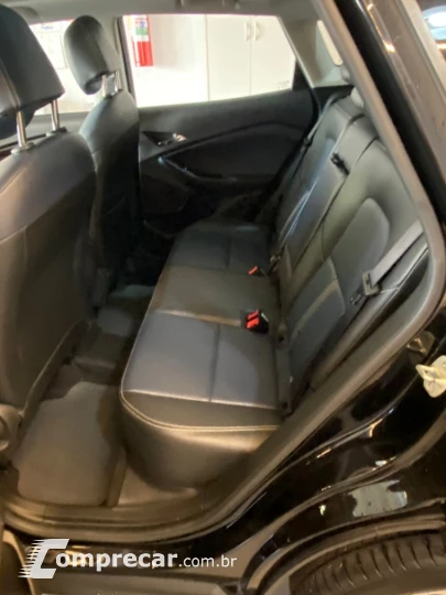 TRACKER 1.2 Turbo Premier