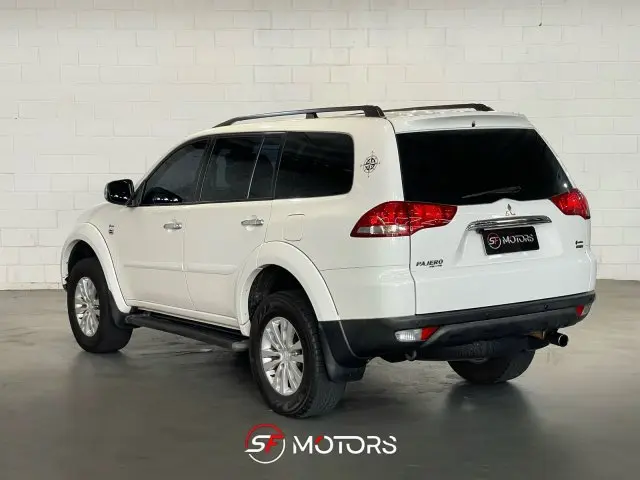 PAJERO DAKAR - 3.2 HPE 4X4 7 LUGARES 16V TURBO INTERCOOLER 4