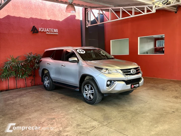 HILUX SW4 2.7 SRV 7 LUGARES 4X2 16V FLEX 4P AUTOMÁTICO