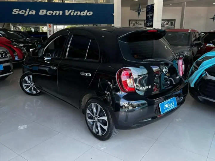 MARCH 1.6 SL 16V FLEX 4P MANUAL