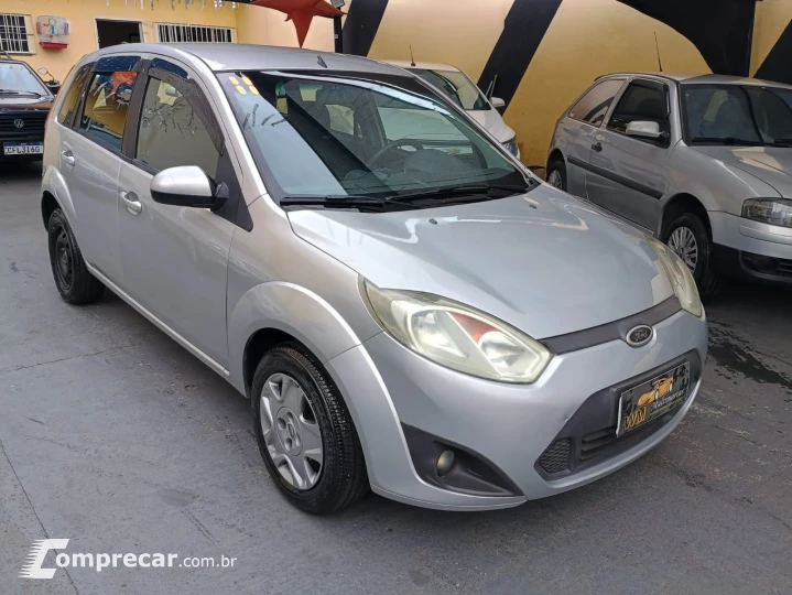 FIESTA 1.6 MPI Hatch 8V