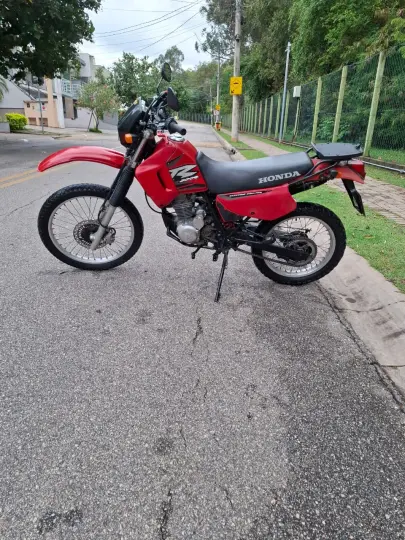 XR 200 R