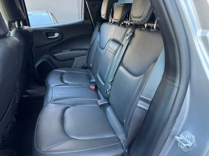 TORO 2.0 16V Turbo Ultra 4WD