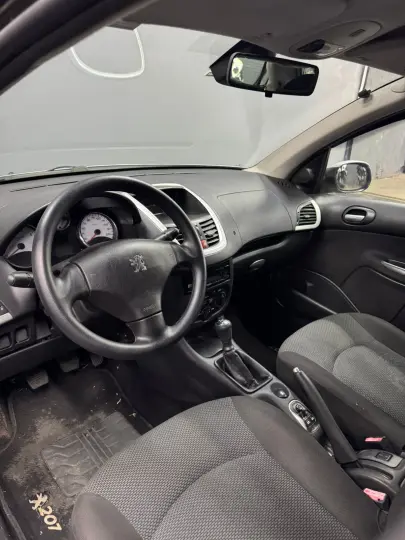 207 XR Sport 1.4 Manual