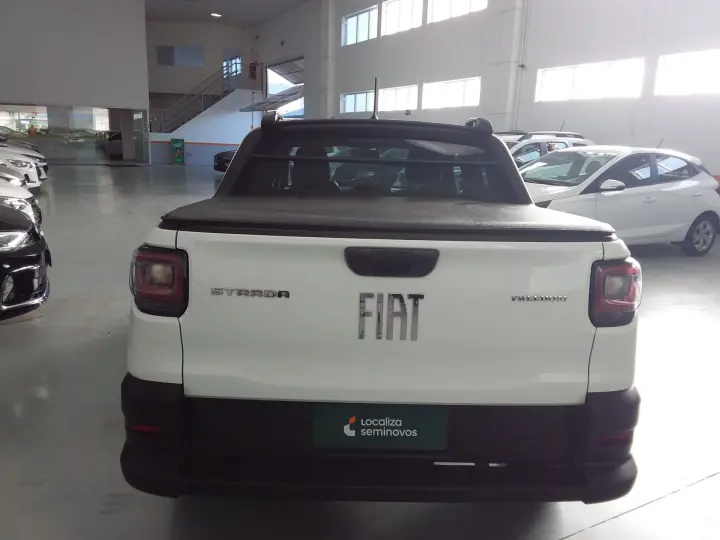 STRADA 1.3 FIREFLY FLEX FREEDOM CS MANUAL