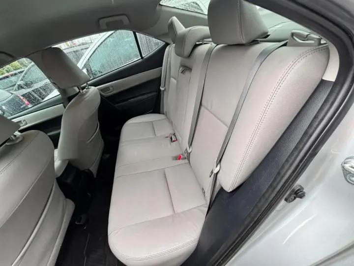 Corolla 1.8 GLi (Aut.)