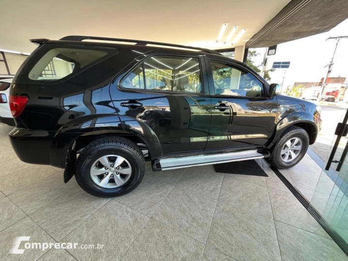 HILUX SW4 3.0 SRV 4X4 16V TURBO INTERCOOLER DIESEL 4P AUTOMÁ