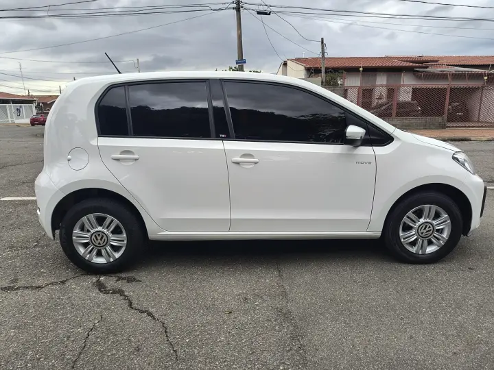 UP 1.0 TSI Move UP 12V