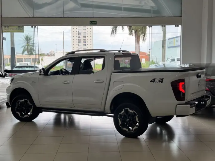 Frontier 2.3 16V PLATINUM CABINE DUPLA 4X4 BI-TURBO DIESEL A