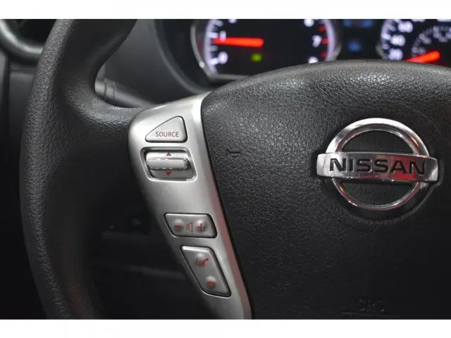 VERSA - 1.6 16V SV 4P XTRONIC