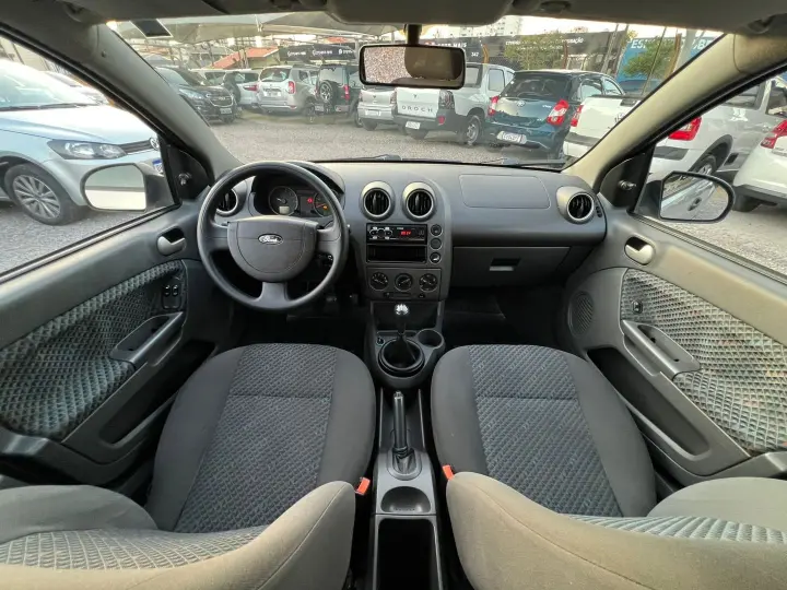 Fiesta 1.6 Mpi First Hatch 8V Flex 4P Manual