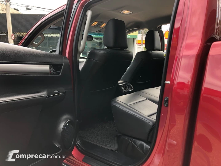 Hilux 2.8 D-4D Turbo Diesel Cd Srv 4X4 Automático