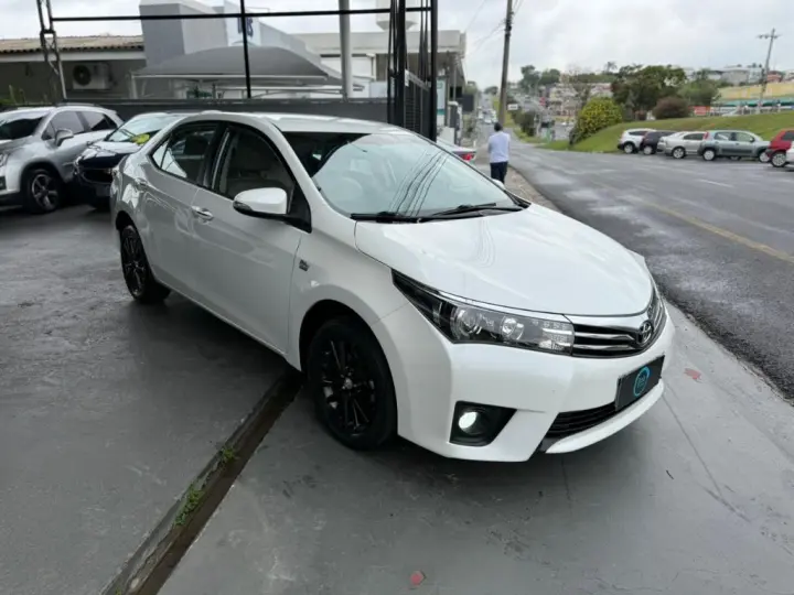 Corolla ALTIS/A.Premiu. 2.0 Flex 16V Aut