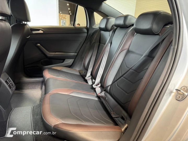 Virtus 1.0 4P 200 TSI FLEX HIGHLINE AUTOMÁTICO