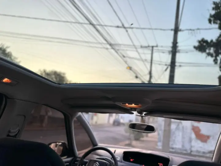 GRAND C4 2.0 I Picasso Exclusive 16V