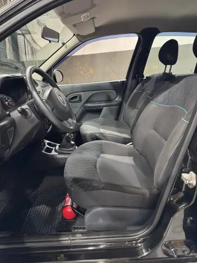 CLIO 1.0 Expression 16V