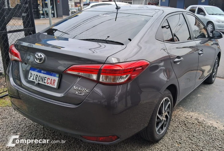YARIS 1.5 16V Sedan XLS