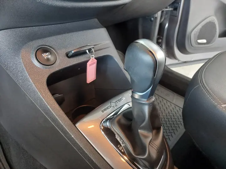 CAPTUR 1.6 16V SCE Bose