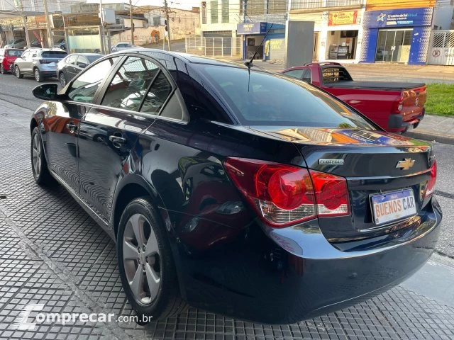 CRUZE SEDAN - 1.8 LT 16V 4P AUTOMÁTICO
