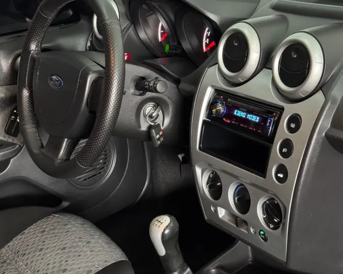 Fiesta SE 1.6 8V Flex 5p