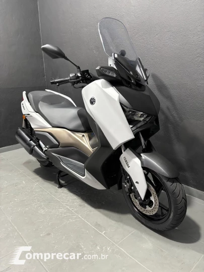 XMAX 250 ABS CONNECTED