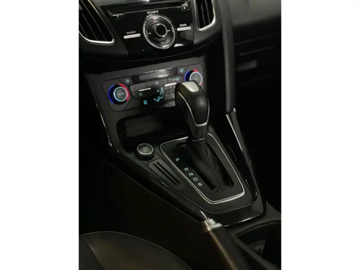 FOCUS 2.0 TITANIUM 16V FLEX 4P POWERSHIFT