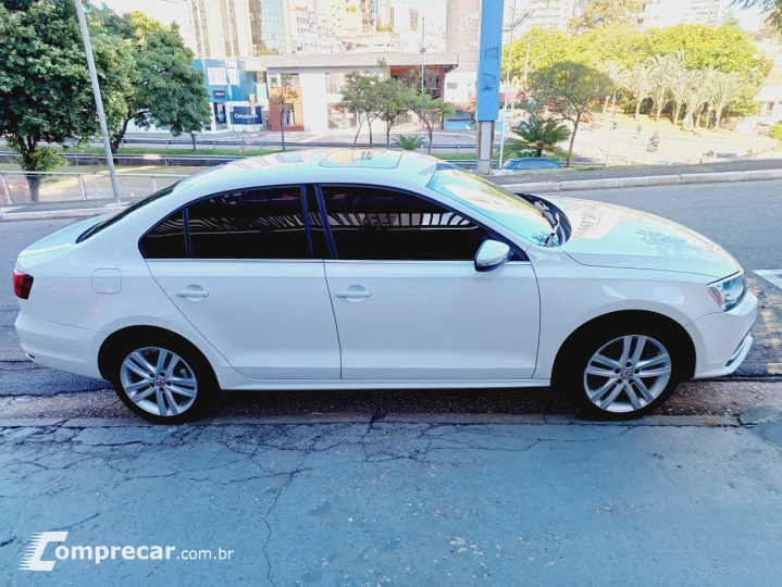 JETTA Highline 2.0 TSI 16V 4p Tiptronic