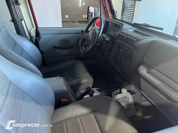 WRANGLER 4.0 4X4 Teto Rigido 6I 12V