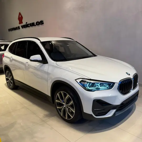 X1 2.0 16V Sdrive18i TOP