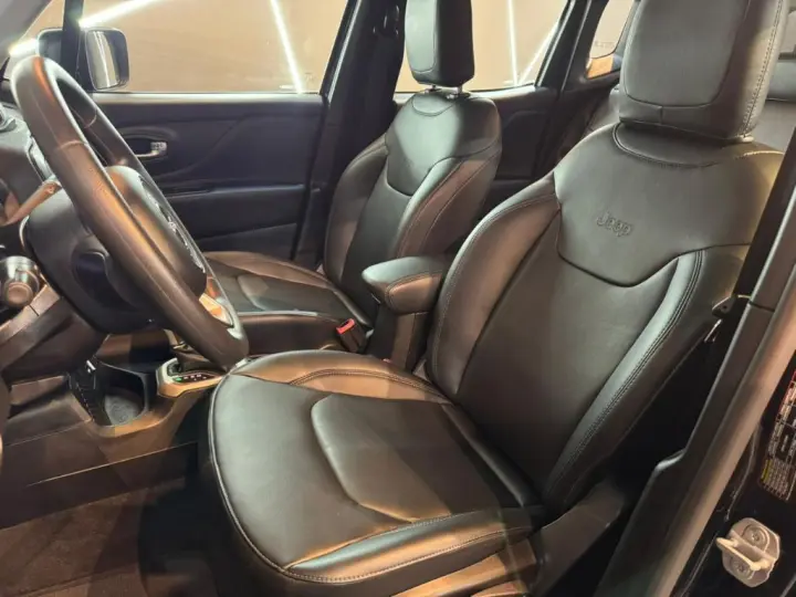 Renegade 1.8 4x2 Flex 16V Mec.