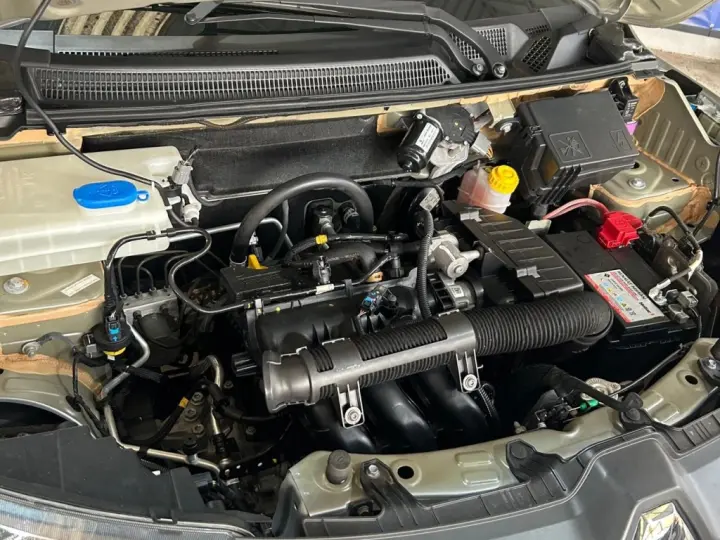 KWID 1.0 12V SCE FLEX ZEN MANUAL