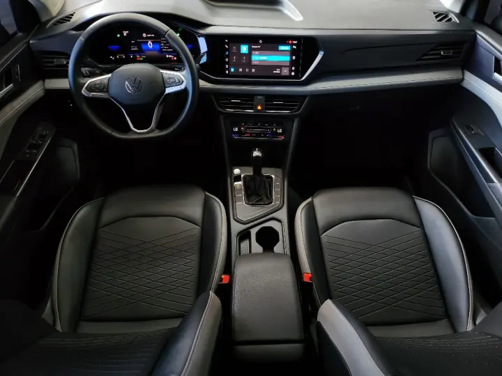 TAOS 1.4 250 TSI TOTAL FLEX COMFORTLINE AUTOMÁTICO